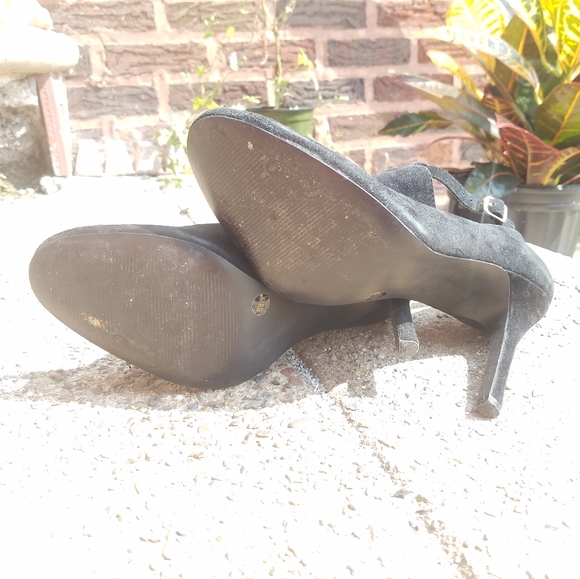 Black suede stiletto heels - Picture 2 of 4